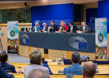 Frutas Parlamento Europeo