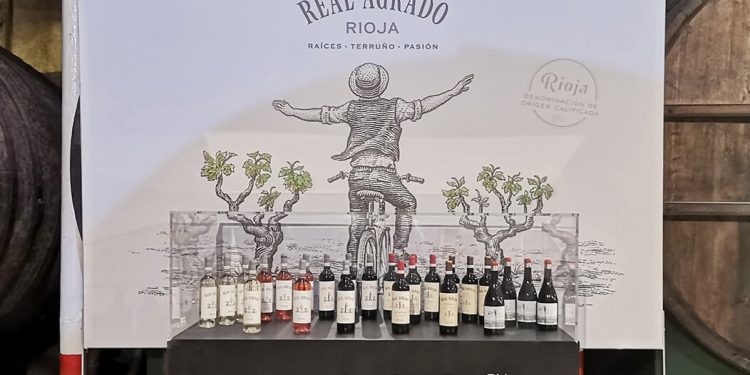Nueva imagen de Real Agrado