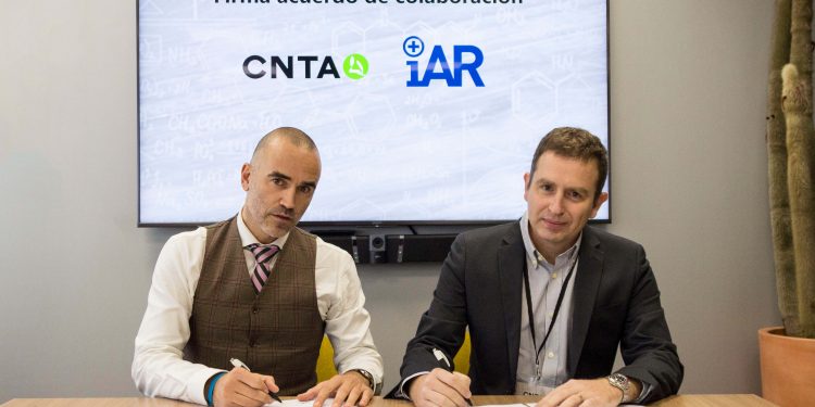 Firma CNTA e IAR