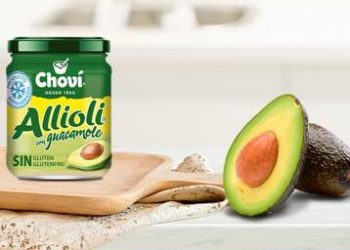 Allioli con aguacate
