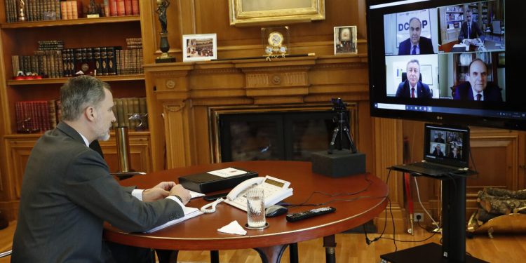 Videollamada entre el Rey y el sector olivarero