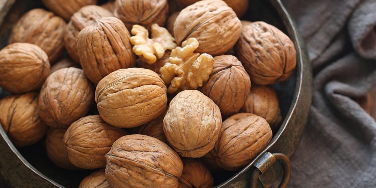 Nueces de California