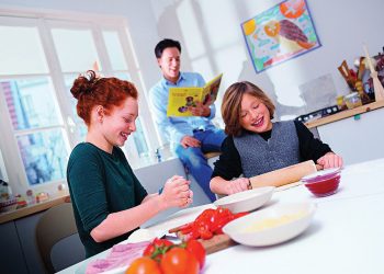 Padres y adolescentes sacan un modesto aprobado en nutrición