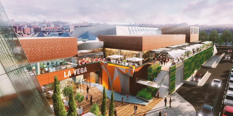 Capfield desembarca en España con la compra a Heracles el centro comercial La Vega