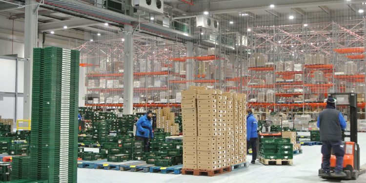 Caprabo pone en funcionamiento la nueva plataforma de frescos