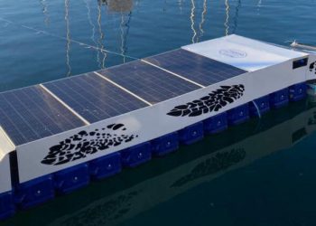 Coca-Cola impulsa un prototipo de robot para reducir los residuos en el mar