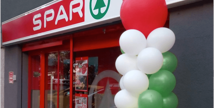 Fragadis avanza en la modernización de sus tiendas Spar y Aldi se expande en Barcelona