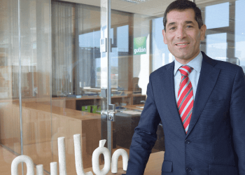 Francisco Hevia finaliza su etapa como director corporativo de Galletas Gullón. Fuente: Galletas Gullón.