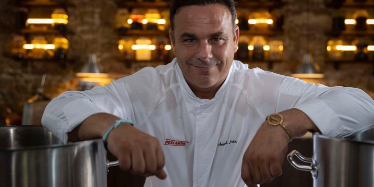 Pescanova se alía con Ángel León para crear novedosos productos del mar