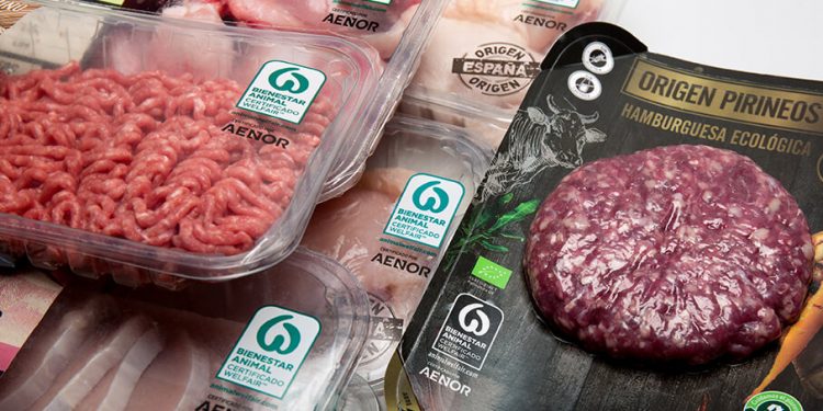 Más de 4.000 supermercados españoles cuentan ya con productos de bienestar animal certificado