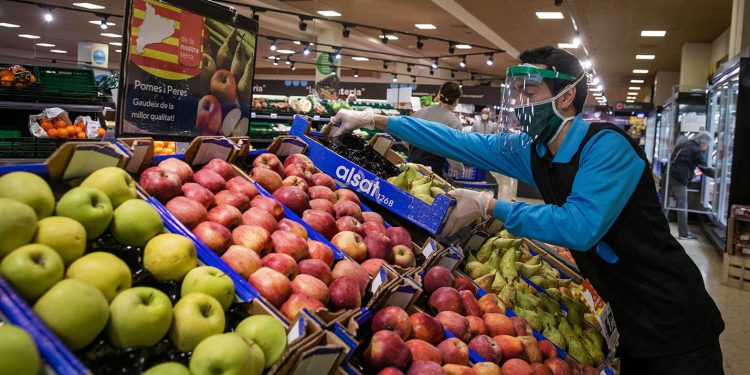 Caprabo colabora en la lucha contra el cáncer