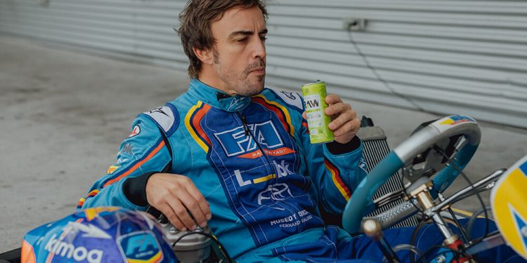 Fernando Alonso entra como inversor en RAW Sport Drink, que espera duplicar ventas este año