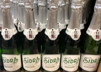 La sidra asturiana El Mayu reformula su receta