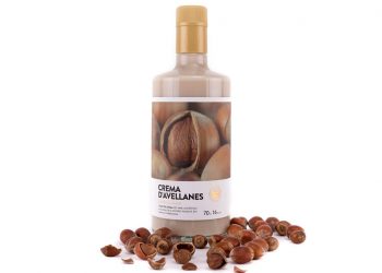 L’Avellanera presenta su nuevo licor de crema de avellanas