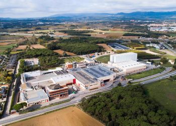 Puratos dobla su producción tras invertir tres millones en una nueva línea de masas madre