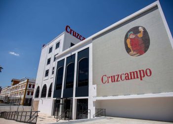 En junio abrirá sus puertas la nueva Factoría Cruzcampo, que vuelve transformada en un espacio abierto
