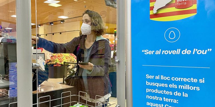 Caprabo da un nuevo paso en su apuesta por los productos de proximidad