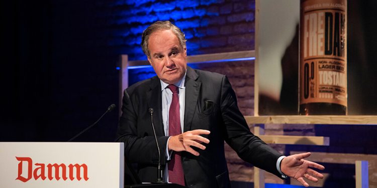 Damm prevé lograr una facturación superior a los 2.000 millones en 2025