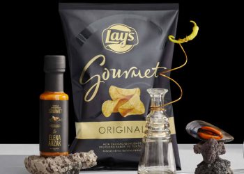 Lay’s Gourmet se alía con Elena Arzak para su nuevo aperitivo