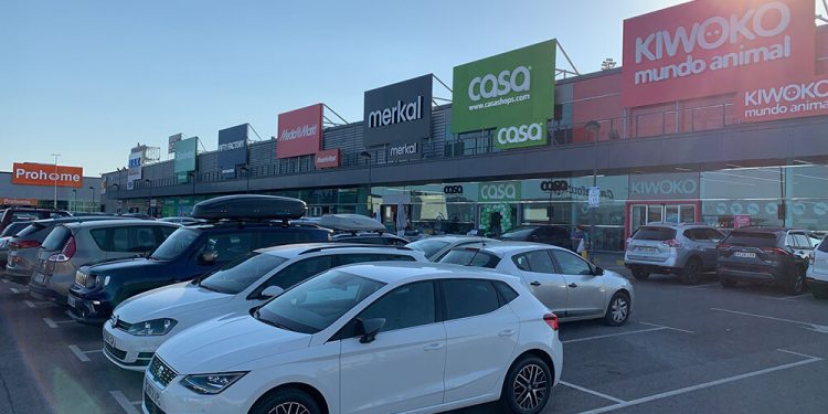 Parque comercial en Vinaros