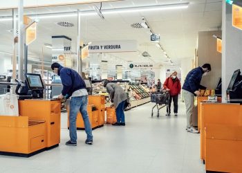 Consum instala cajas autocobro en sus supermercados