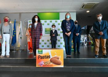 La Consejera, Isabel Blanco y la presidenta del grupo Gullón, Lourdes Gullón