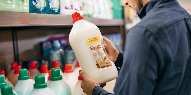 Aldi reduce su huella plástica