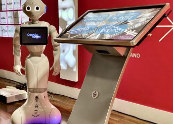 Robot Pomona, Fruit Atracttion