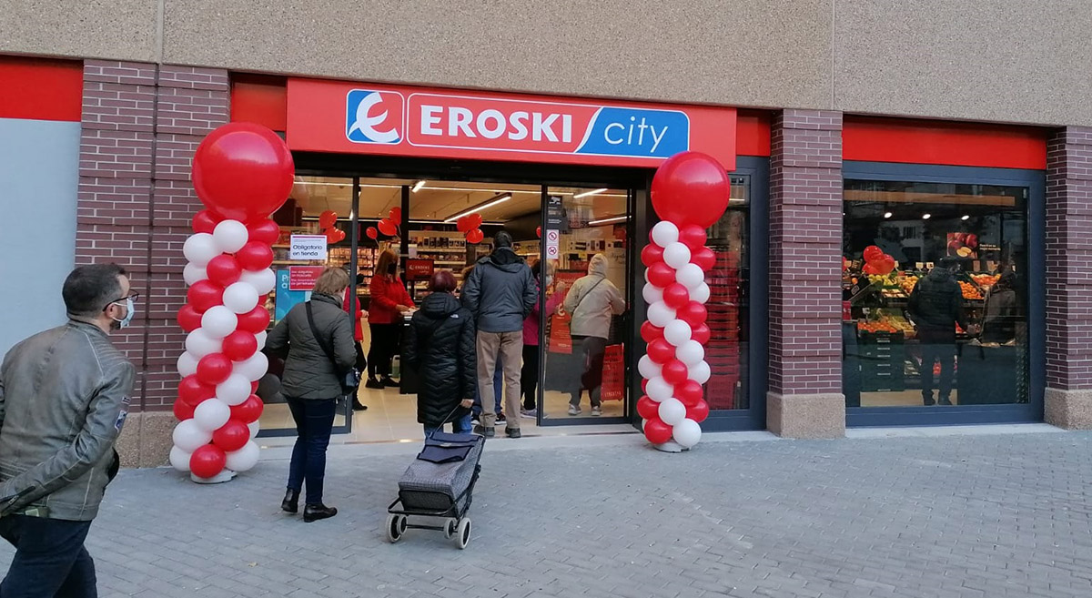Abandonar leyendo implícito Eroski inicia una campaña de recogida de juguetes junto a Cruz Roja -  Financial Food