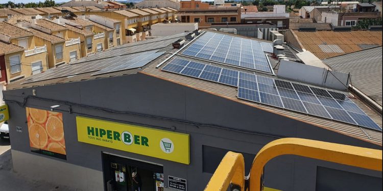 Hiperber y las placas fotovoltáicas