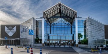 El centro comercial Valle Real