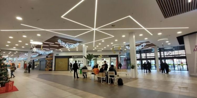 Centro comercial Los Llanos