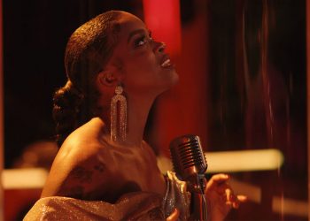 Coca-Cola_The Conductor