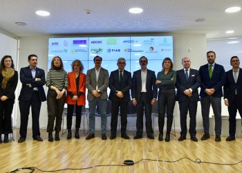 Organizaciones consumo-impuesto plastico