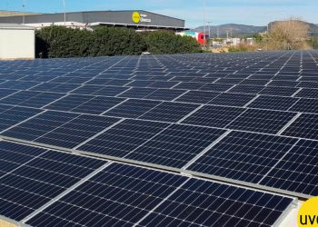 Uvesa-paneles-solares