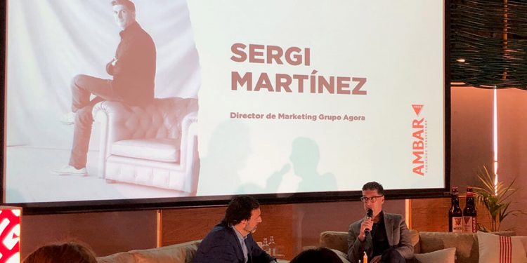 La cerveza Ambar se abraza al cambio en su nueva campaña