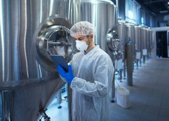 Instrumentos y sistemas en los procesos de fabricación de productos en la industria alimentaria: Innovación para la calidad y eficiencia