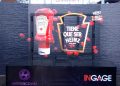Heinz cautiva a sus seguidores con una experiencia holográfica en Barcelona