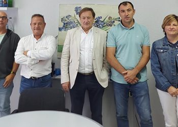 Firma_convenio_Aguas_Envasadas