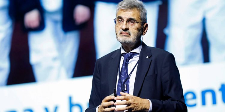 El director general de Mantequerías Arias prevé que los precios de la leche bajen en España en 2024    