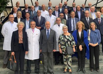 Visita Real Academia de Ciencias Veterinarias