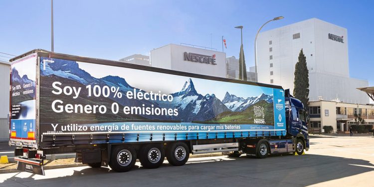 Nestle y Empresas Masiques-camion electrico