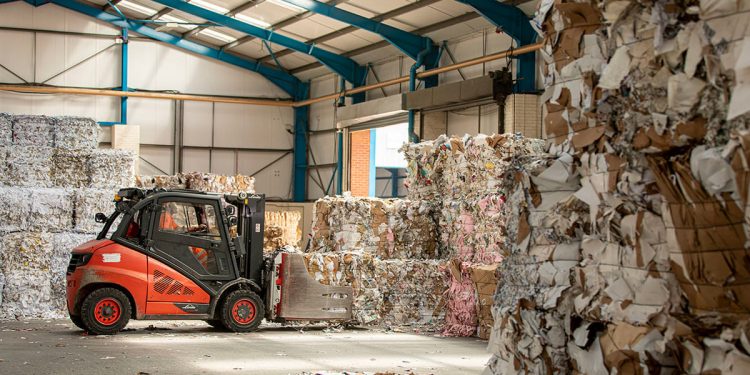 reciclaje papel y carton