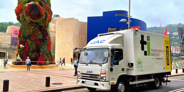 camion electrico Makro Bilbao