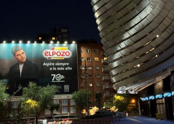 Lona ElPozo-Estadio Santiago Bernabeu