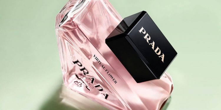 Prada revoluciona la perfumería con Paradoxe Virtual Flower