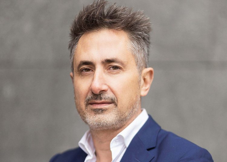 Luis Simoes NIQ