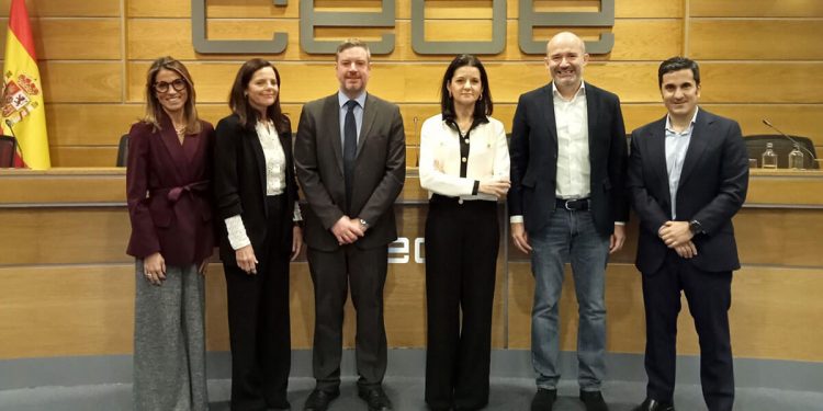 CEOE Franquicias Dia