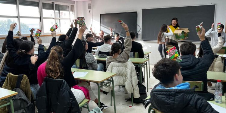 Grefusa activa su plan de solidaridad tras la DANA