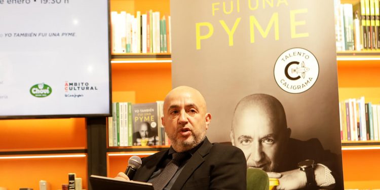 Presentacion libro Enrique Chovi